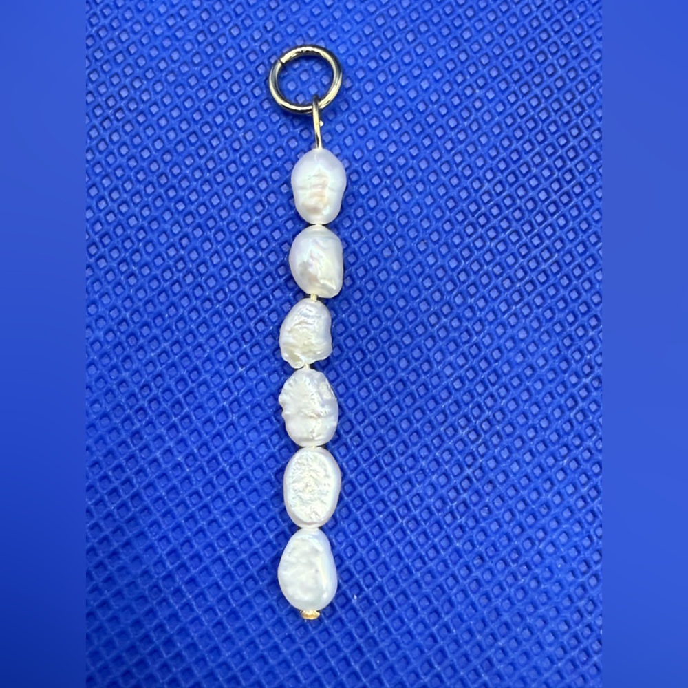 Pretty Bird Simulated Freshwater Rice Pearl 6 Drops Necklace Pendant